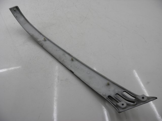 photo de UNTERBODEN HINTEN LINKS GOWINN DOLCE VITA 50 (2007 - 2013) - Zoom auf Gebrauchszustand