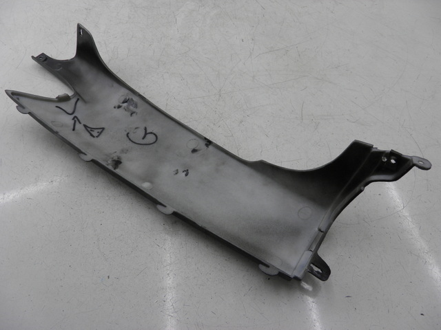 photo de UNTERBODEN HINTEN LINKS JM MOTOR S-MAX 125 (2010 - 2014) - Technische Nahaufnahme