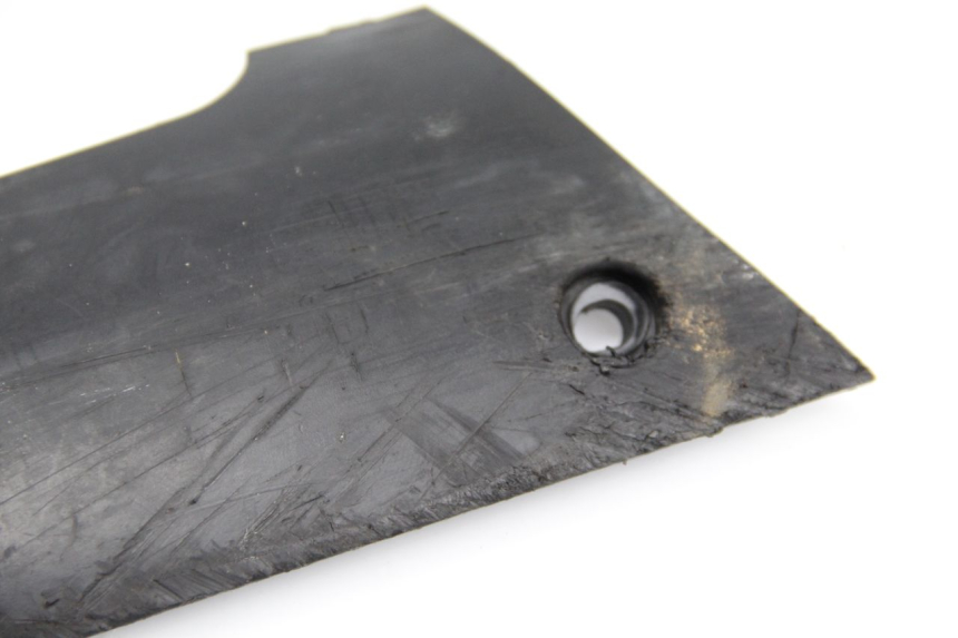 photo de UNTERBODEN HINTEN LINKS PEUGEOT KISBEE 4T 50 (2010 - 2017) - Alternative Perspektive