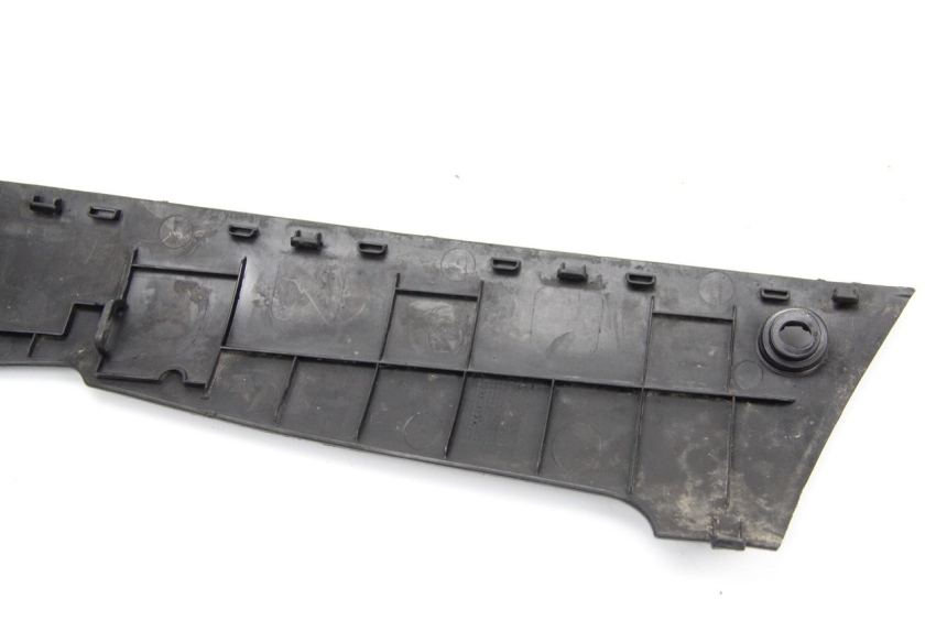 photo de UNTERBODEN HINTEN LINKS PEUGEOT KISBEE 4T 50 (2010 - 2017) - Technische Nahaufnahme