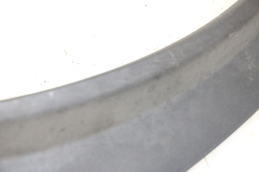 photo de UNTERBODEN HINTEN LINKS PIAGGIO MP3 LT 300 (2010 - 2016) - Detailansicht des Bauteils