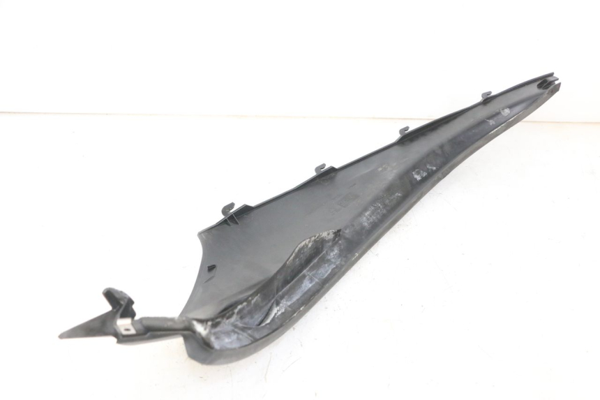 photo de UNTERBODEN HINTEN LINKS PIAGGIO MP3 LT 300 (2010 - 2016) - Technische Nahaufnahme