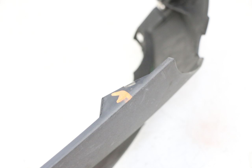 photo de UNTERBODEN HINTEN LINKS PIAGGIO MP3 RL 250 (2006 - 2010) - Zoom auf Gebrauchszustand