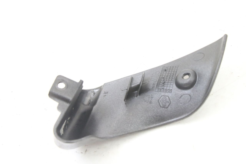 photo de LINKER HINTERER KOTFLüGEL LINKS PIAGGIO VESPA GRANTURISMO 125 (2003 - 2007) - Gesamtansicht des Produkts