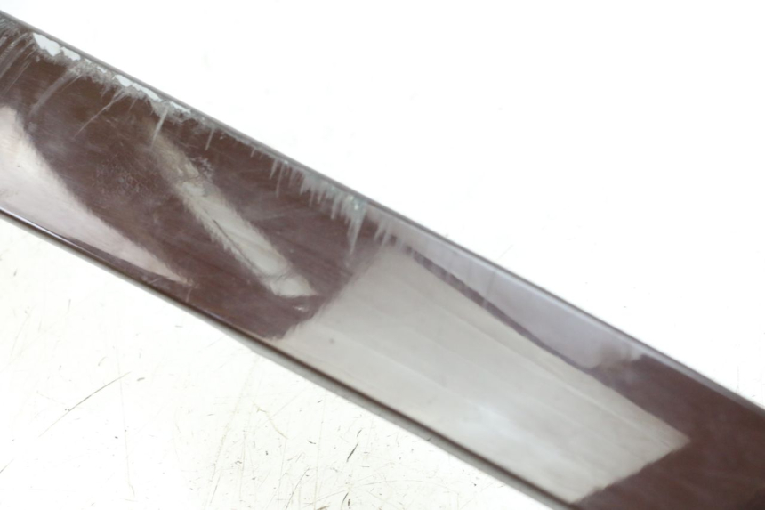 photo de UNTERBODEN HINTEN LINKS PIAGGIO VESPA LX IE 125 (2010 - 2012) - Details der Befestigungspunkte