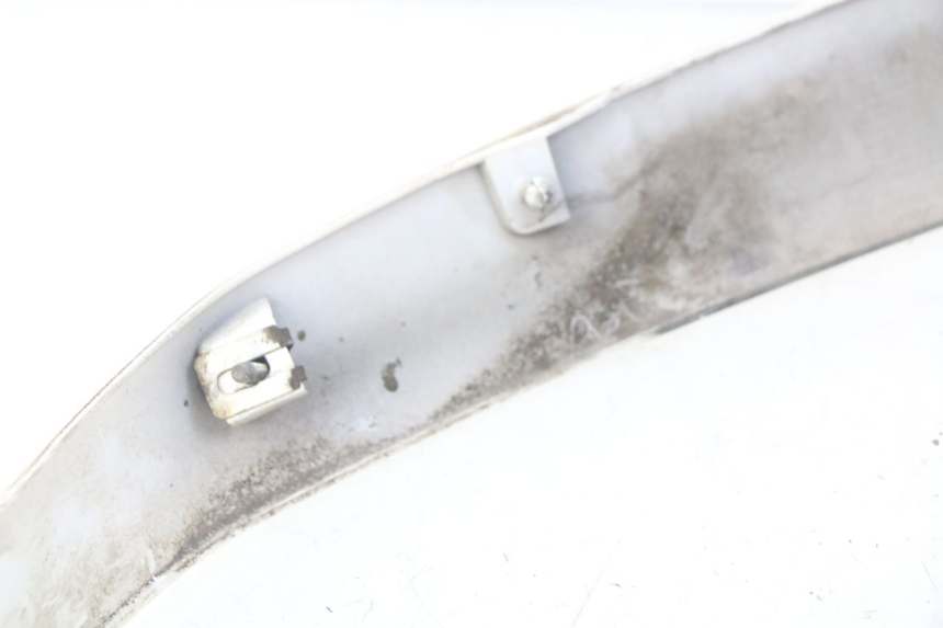 photo de LINKER HINTERER KOTFLüGEL LINKS PIAGGIO VESPA GTS IGET ABS 125 (2017 - 2023) - Technische Nahaufnahme