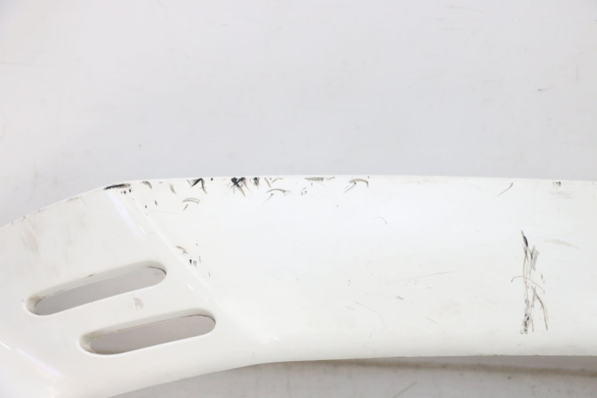 photo de UNTERBODEN HINTEN LINKS PIAGGIO VESPA GTS SUPER IE 125 (2009 - 2016) - Hochauflösende Nahaufnahme