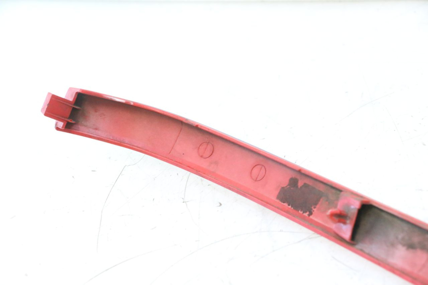 photo de LINKER HINTERER KOTFLüGEL LINKS PIAGGIO VESPA S 2T 50 (2007 - 2014) - Oberflächenzustand und Material