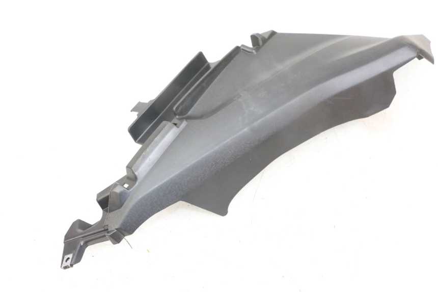 photo de LINKER HINTERER KOTFLüGEL LINKS YAMAHA XMAX X-MAX ABS 125 (2017 - 2020) - Detailansicht des Bauteils