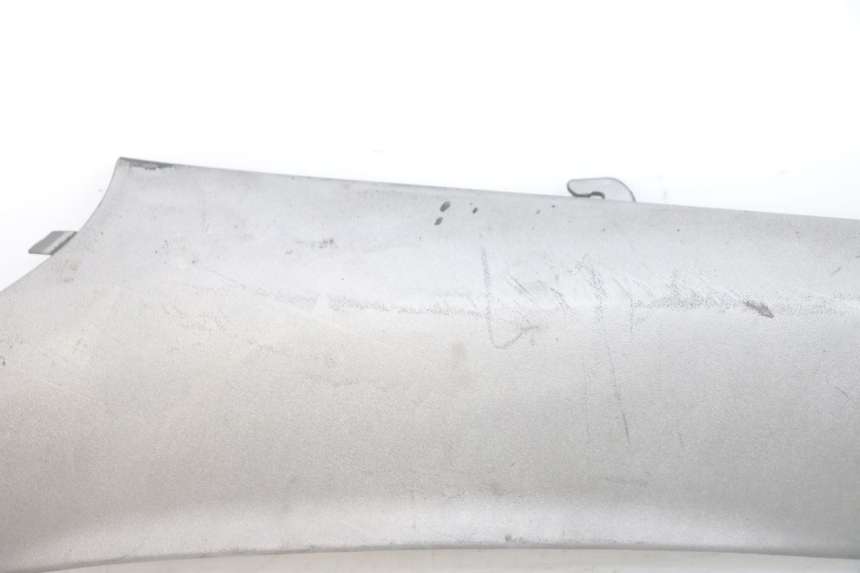 photo de LINKER HINTERER KOTFLüGEL LINKS PIAGGIO X9 125 (2000 - 2003) - Geprüftes Gebrauchtteil