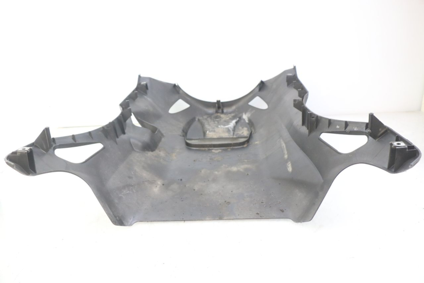 photo de UNTERBODEN APRILIA ATLANTIC 500 (2002 - 2003) - Details der Befestigungspunkte