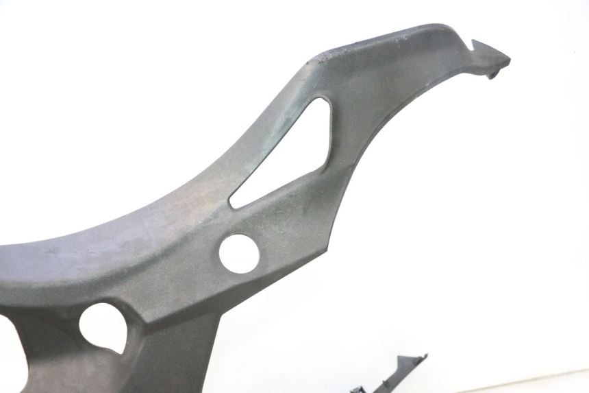 photo de UNTERBODEN APRILIA ATLANTIC S 125 (2010 - 2013) - Detaillierte Sichtprüfung