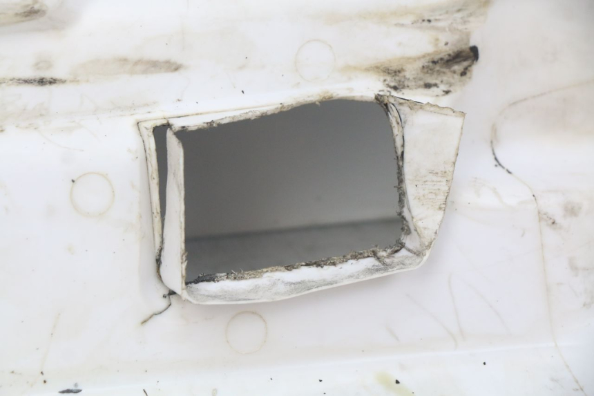 photo de UNTERBODEN MBK BOOSTER SPIRIT NAKED 50 (2004 - 2017) - Alternative Perspektive