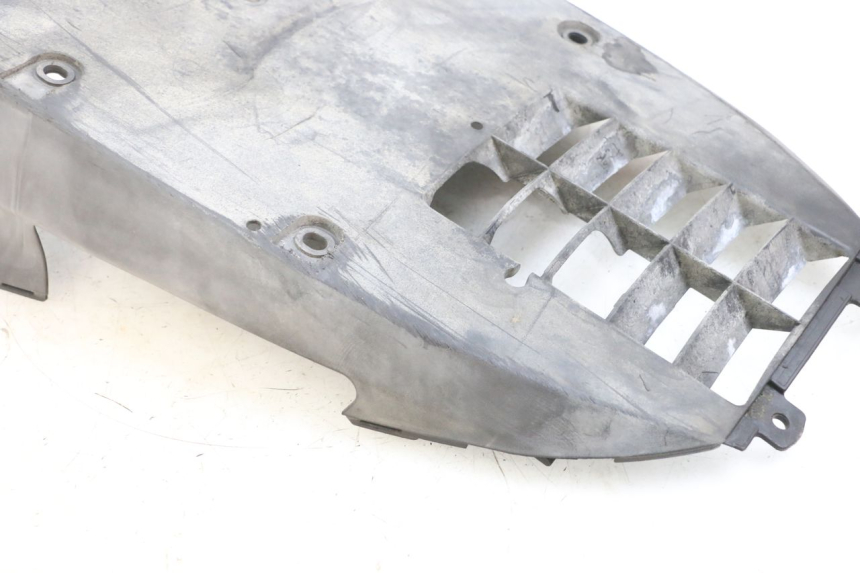 photo de UNTERBODEN SUZUKI BURGMAN 125 (2007 - 2014) - Oberflächenzustand und Material
