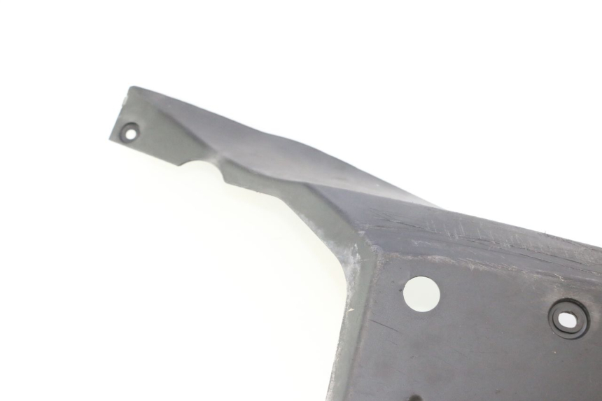 photo de UNTERBODEN SUZUKI BURGMAN 125 (2007 - 2014) - Charakteristische Merkmale