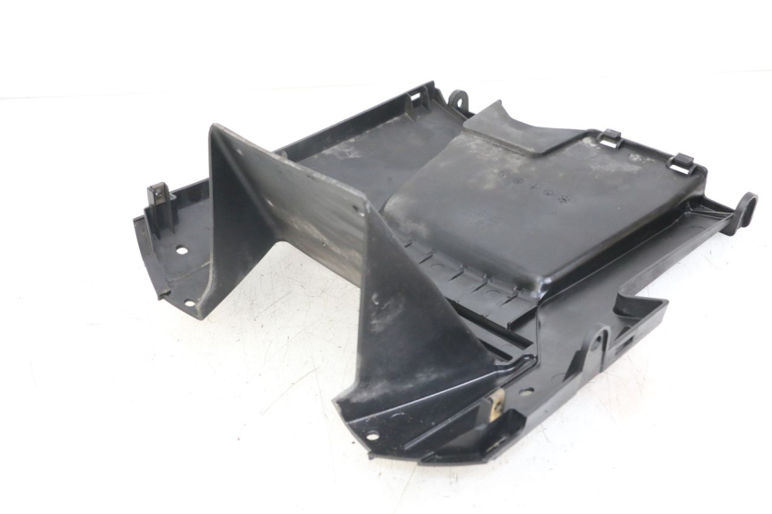 photo de UNTERBODEN KYMCO DINK STREET ABS 125 (2011 - 2018) - Zoom auf Gebrauchszustand