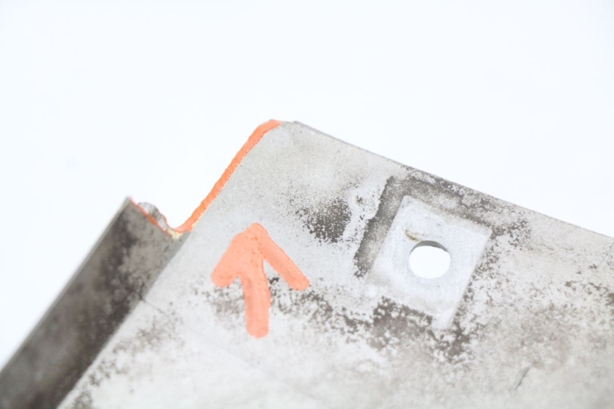 photo de RECHTER SEITENSCHWELLER BMW C1 125 (2000 - 2003) - Kennzeichnungen und Originalreferenzen