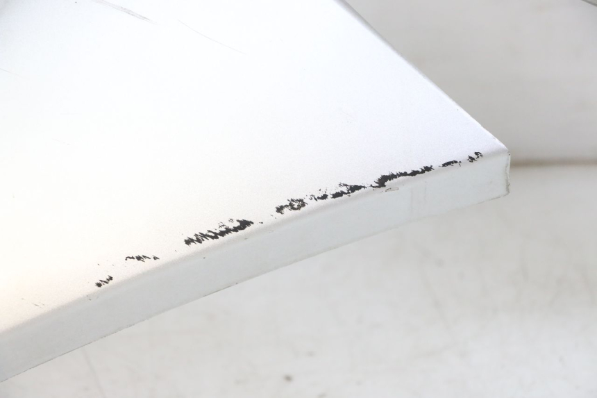 photo de RECHTER SEITENSCHWELLER PEUGEOT CITYSTAR 50 (2013 - 2017) - Charakteristische Merkmale