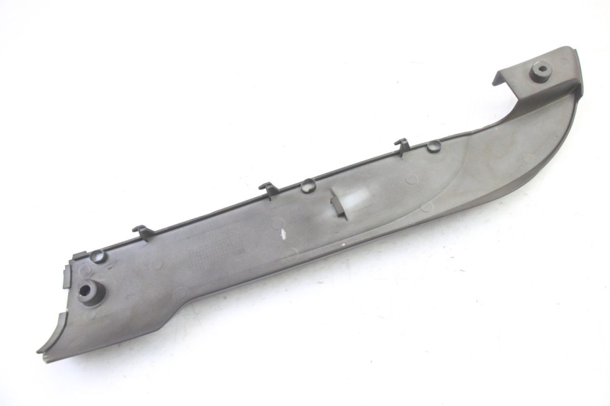 photo de UNTERBODEN RECHTS SYM FIDDLE 3 III 50 (2014 - 2020) - Details der Befestigungspunkte