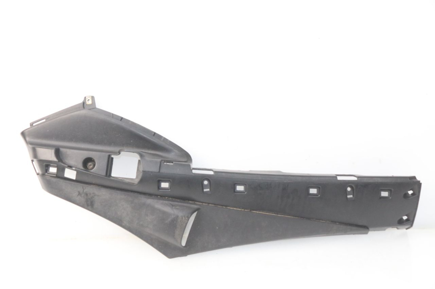 photo de UNTERBODEN RECHTS PIAGGIO FLY IE 125 (2012 - 2017) - Hauptansicht