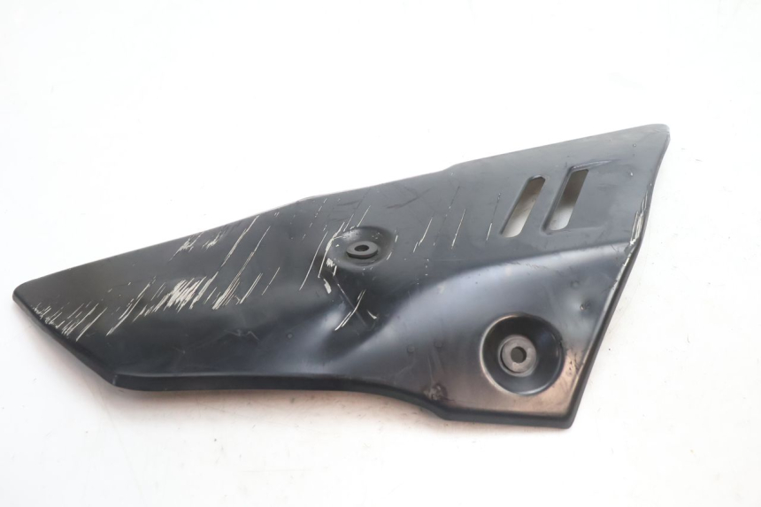 photo de UNTERBODEN RECHTS SUZUKI GSR 600 (2005 - 2012) - Alternative Perspektive