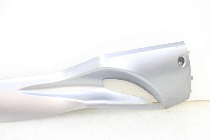 photo de UNTERBODEN RECHTS SYM GTS EVO 125 (2009 - 2013) - Alternativer Blickwinkel