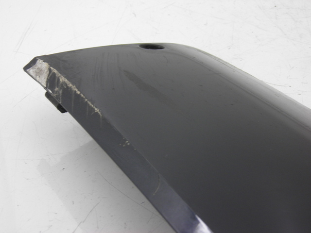 photo de UNTERBODEN RECHTS HONDA FES PANTHEON 125 (2003 - 2007) - Technische Nahaufnahme