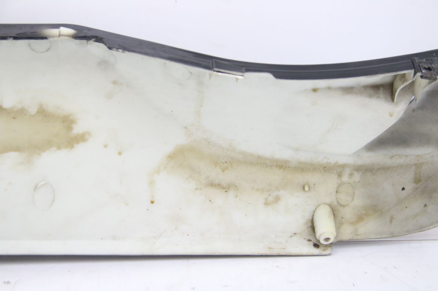 photo de RECHTER SEITENSCHWELLER REVATTO IMPERATOR 125 (2007 - 2015) - Charakteristische Merkmale