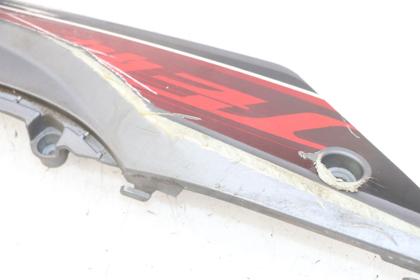 photo de RECHTER SEITENSCHWELLER SYM JET 14 4T 50 (2018 - 2022) - Zoom auf Gebrauchszustand