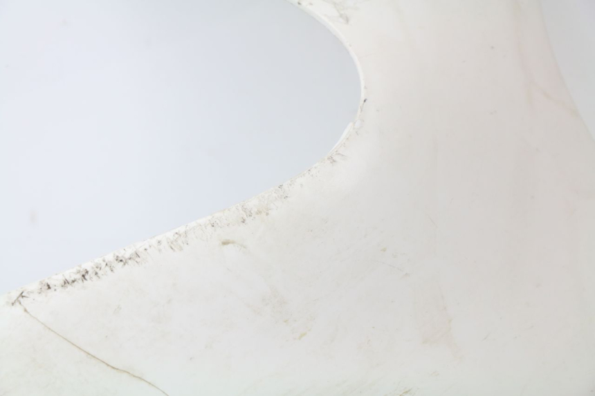 photo de UNTERBODEN RECHTS PEUGEOT JET FORCE CARBU 50 (2003 - 2016) - Weitere Ansicht des Artikels