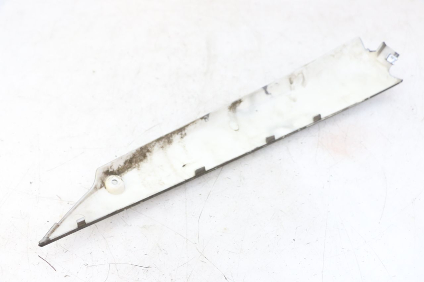 photo de UNTERFAHRSCHUTZ RECHTS JM MOTORS MIA 50 (2017 - 2020) - Detailansicht des Bauteils