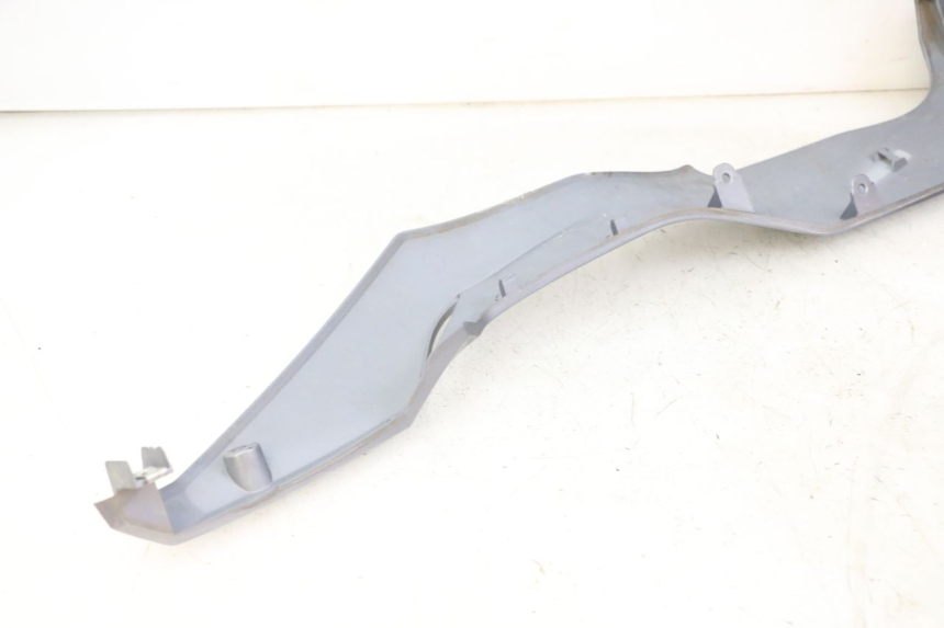 photo de UNTERBODEN RECHTS SYM JOYMAX 125 (2010 - 2017) - Alternative Perspektive