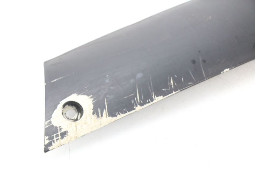 photo de RECHTER SEITENSCHWELLER PEUGEOT KISBEE 2T 50 (2010 - 2017) - Detailansicht des Bauteils