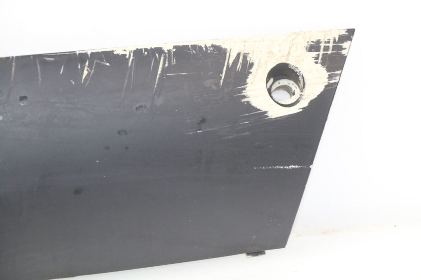 photo de RECHTER SEITENSCHWELLER PEUGEOT KISBEE 2T 50 (2010 - 2017) - Alternative Perspektive