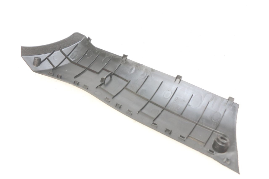 photo de RECHTER SEITENSCHWELLER PEUGEOT KISBEE 2T 50 (2010 - 2017) - Detailansicht des Bauteils