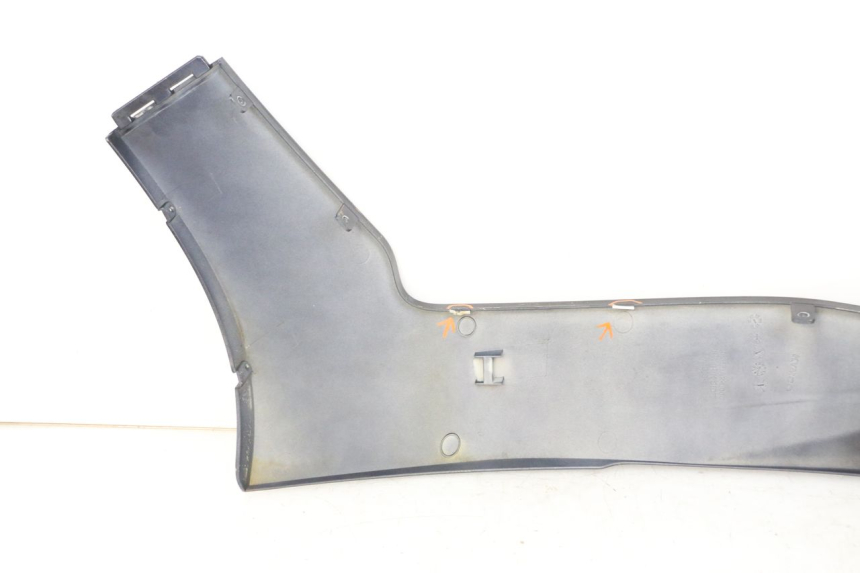 photo de UNTERBODEN RECHTS KYMCO XCITING 500 (2007 - 2010) - Kennzeichnungen und Originalreferenzen