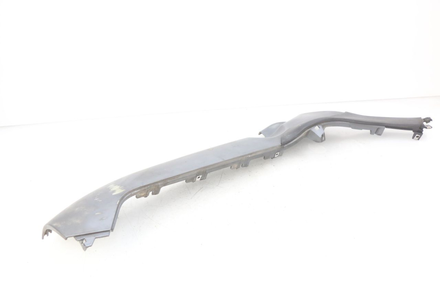 photo de RECHTER SEITENSCHWELLER PIAGGIO MP3 500 (2011 - 2015) - Detailansicht des Bauteils