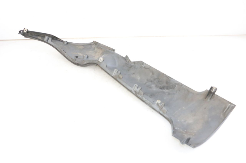 photo de RECHTER SEITENSCHWELLER PIAGGIO MP3 500 (2011 - 2015) - Zoom auf Gebrauchszustand