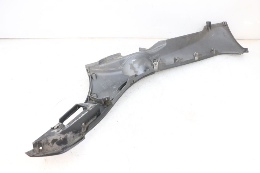 photo de UNTERBODEN RECHTS PIAGGIO MP3 500 (2016 - 2018) - Zoom auf Gebrauchszustand