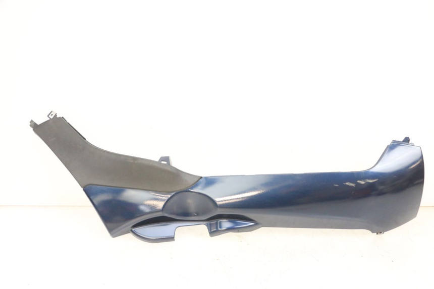 photo de UNTERBODEN RECHTS PIAGGIO MP3 RL 250 (2006 - 2010) - Charakteristische Merkmale