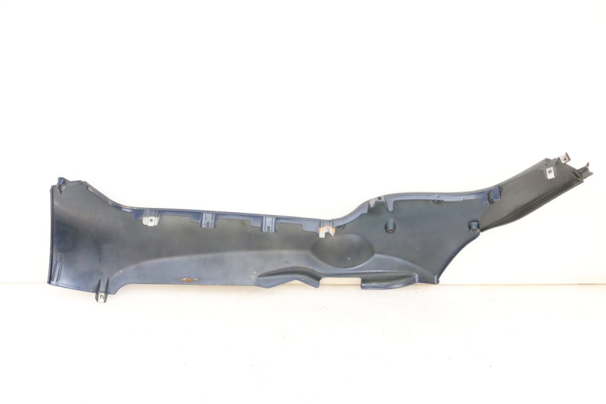 photo de UNTERBODEN RECHTS PIAGGIO MP3 RL 250 (2006 - 2010) - Gesamtansicht des Produkts