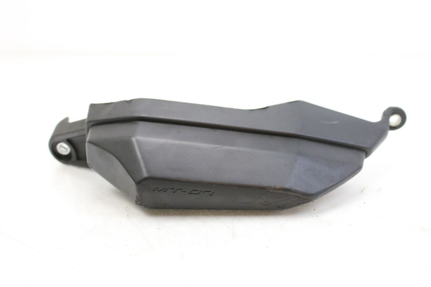 photo de RECHTER SEITENSCHWELLER YAMAHA MT-07 MT07 700 (2018 - 2020) - Detailansicht des Bauteils