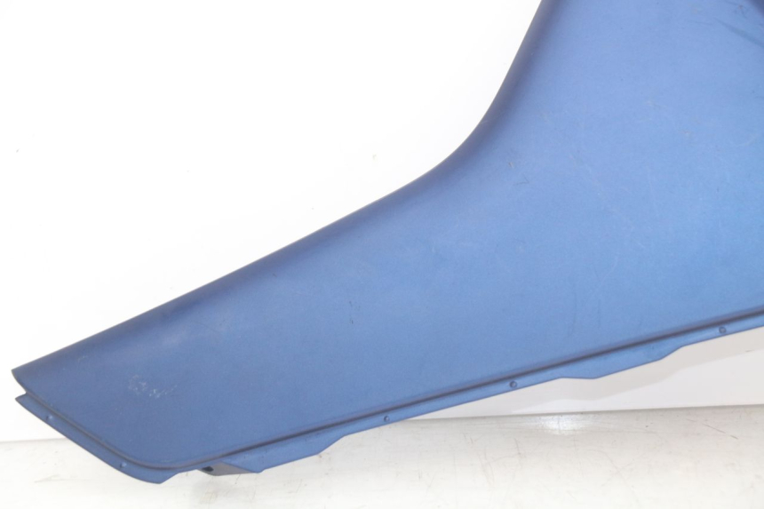 photo de RECHTER SEITENSCHWELLER YAMAHA N-MAX NMAX 125 (2017 - 2020) - Details der Befestigungspunkte