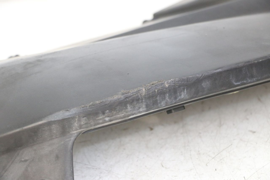 photo de UNTERBODEN RECHTS PEUGEOT SATELIS COMPRESSOR K15 125 (2006 - 2009) - Geprüftes Gebrauchtteil