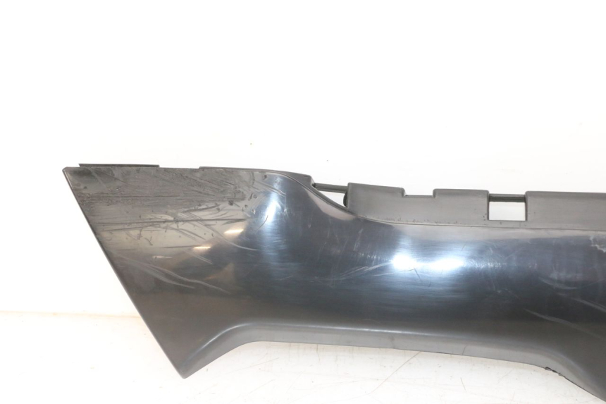 photo de UNTERBODEN RECHTS PIAGGIO NRG POWER PUREJET 50 (2018 - 2021) - Oberflächenzustand und Material