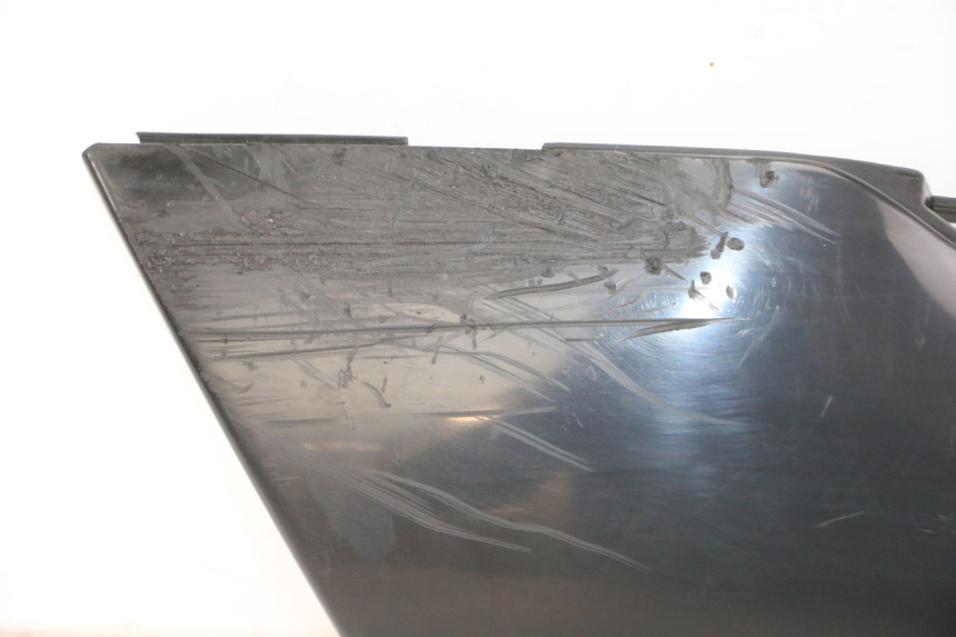 photo de UNTERBODEN RECHTS PIAGGIO NRG POWER PUREJET 50 (2018 - 2021) - Geprüftes Gebrauchtteil