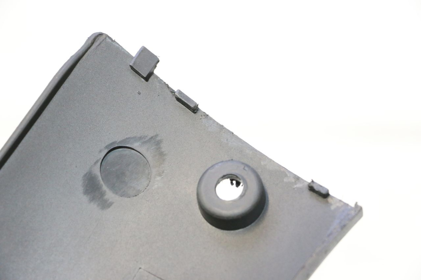 photo de RECHTER SEITENSCHWELLER TNT MOTOR ROMA 10' 2T 50 (2011 - 2018) - Detailansicht des Bauteils