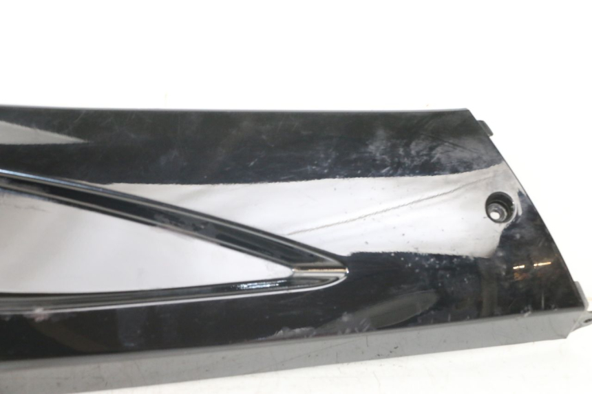 photo de RECHTER SEITENSCHWELLER DAELIM S3 125 (2010 - 2017) - Zoom auf Komponenten