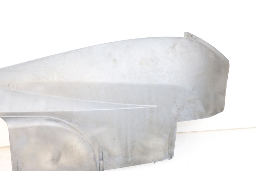 photo de RECHTER SEITENSCHWELLER PEUGEOT SATELIS 125 (2006 - 2009) - Technische Nahaufnahme