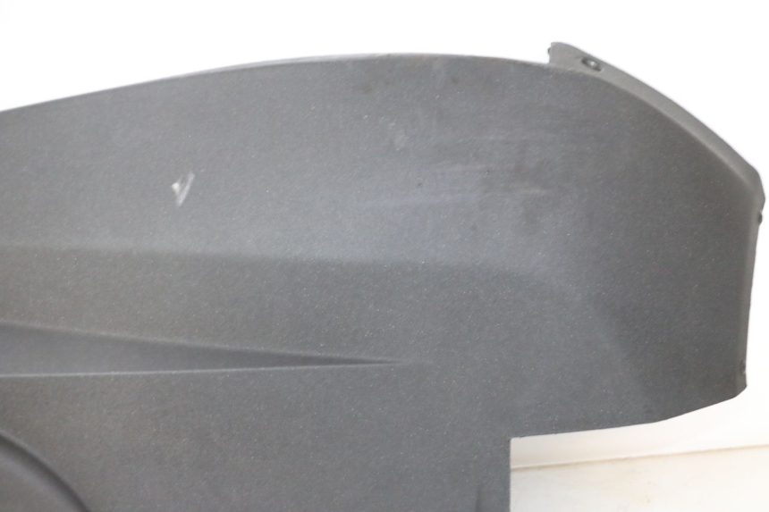 photo de UNTERBODEN RECHTS PEUGEOT SATELIS 125 (2013 - 2018) - Charakteristische Merkmale